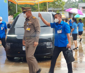 พลเรือเอก พงษ์เทพ หนูเทพ องคมนตรี ... พารามิเตอร์รูปภาพ 11